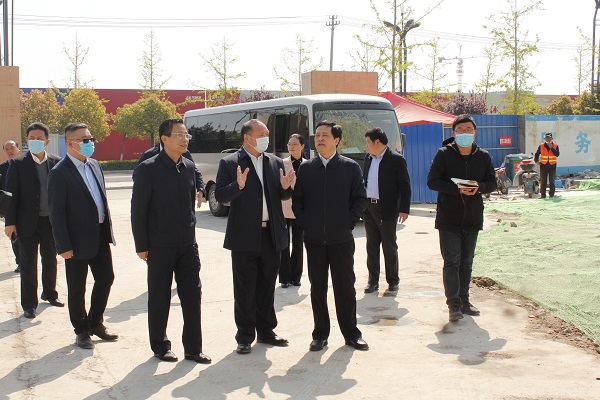 宿州市委書記史翔一行到徽鹽地產泗縣項目調研復工復產工作